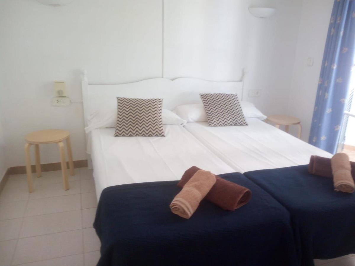 Apartamentos Playa Park Brisas Son Xoriguer Cala'N Bosch (Menorca) Exterior photo